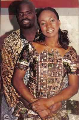 Mon frere en compagnie de son épouse N'deye amy faye